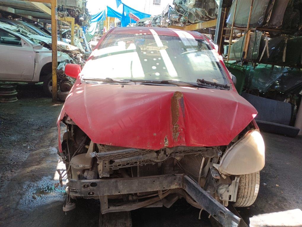 Inyector Toyota YARIS  USADO